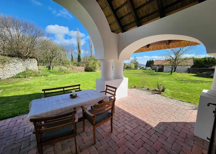 فيلة A Nyugalom Haza سزينبيكالا