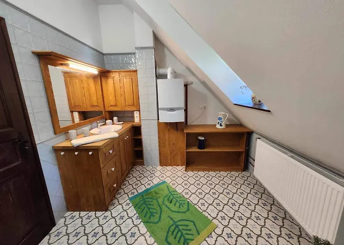 A Nyugalom Haza فيلة سزينبيكالا