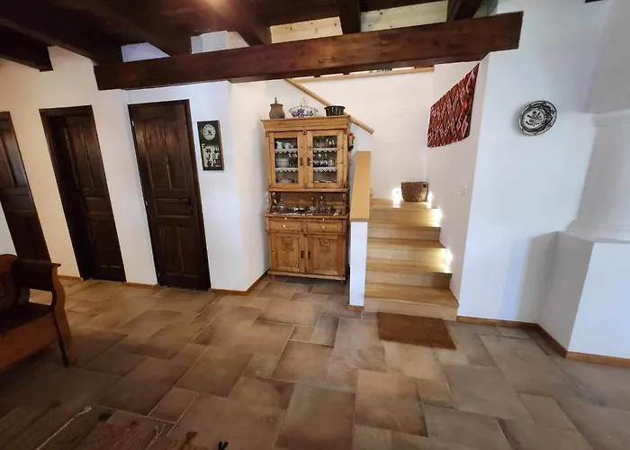 A Nyugalom Haza فيلة سزينبيكالا